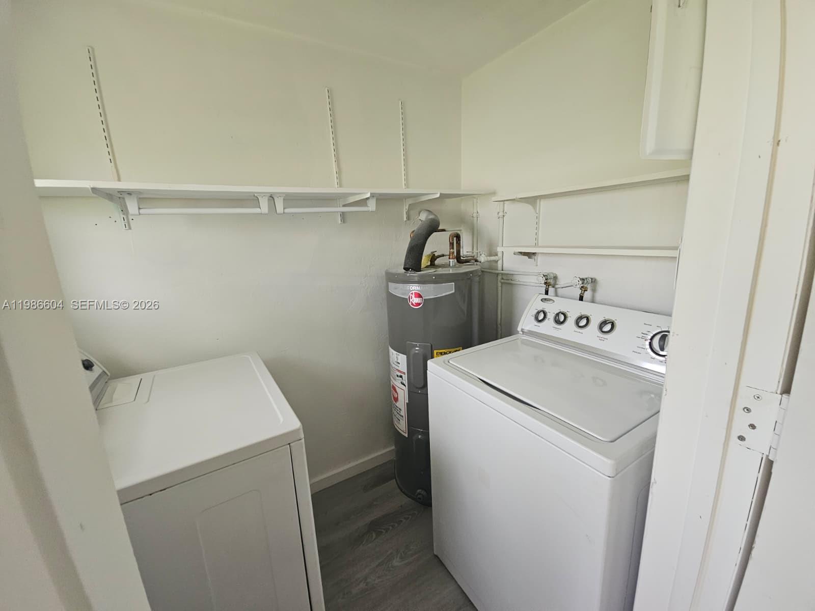 GREEN HILLS PARK WEST NO - Residential