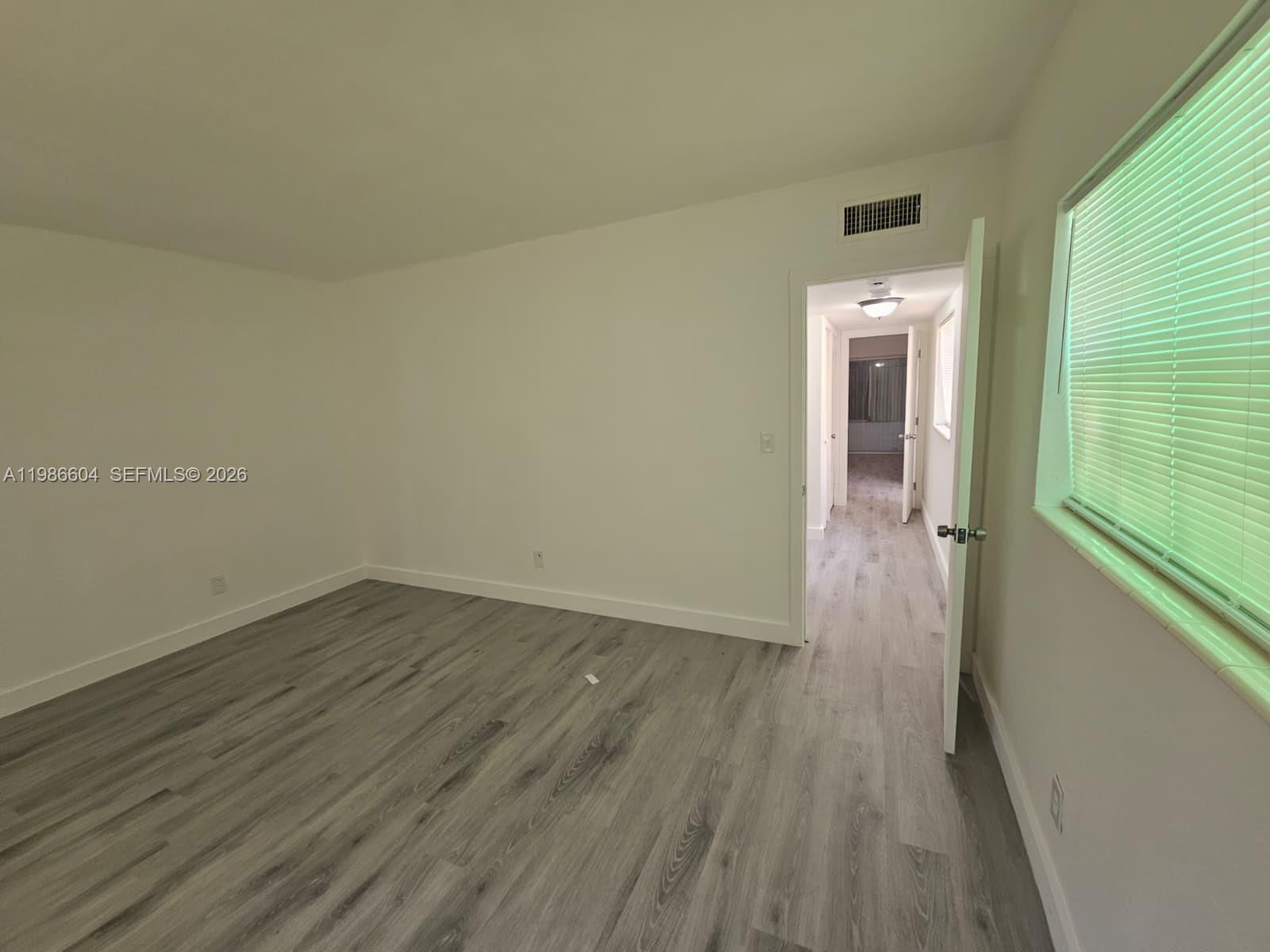 GREEN HILLS PARK WEST NO - Residential