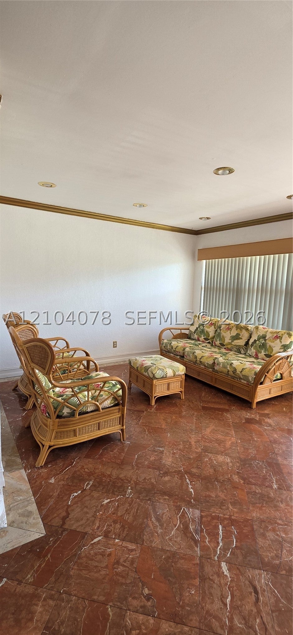 View photos, virtual tours, details... 8851 Sunrise Lakes Blvd 213