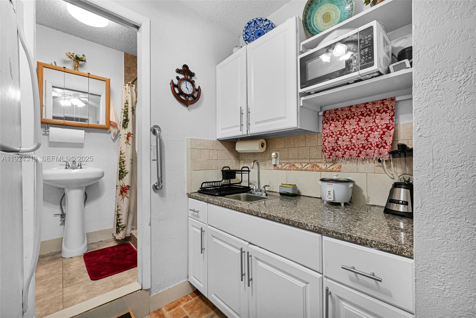 SUPERIOR HOMES SEC 1 - Residential