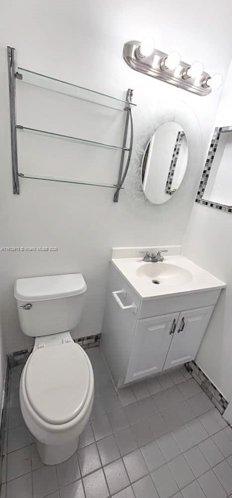 LAKESHORE CONDO I - Residential Lease