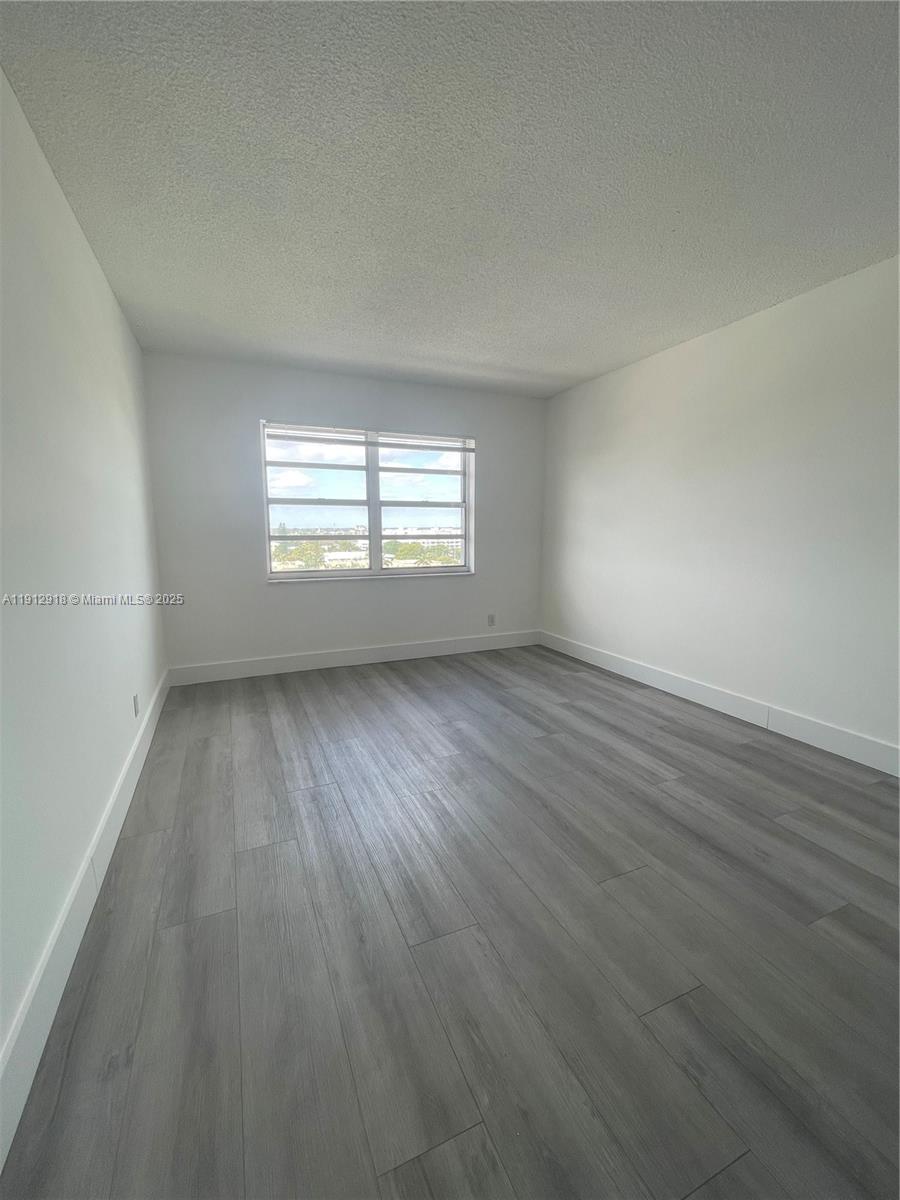 VICTORIA PARK TOWER CONDO - Residential