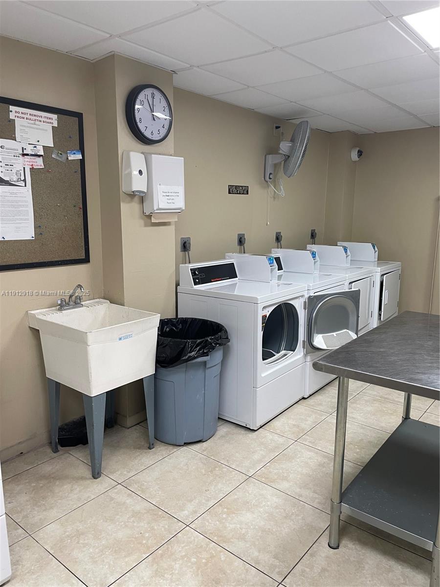 VICTORIA PARK TOWER CONDO - Residential