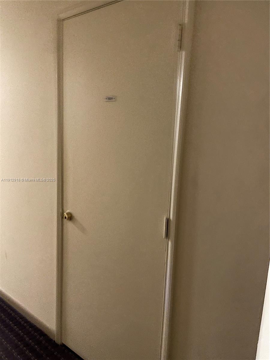 VICTORIA PARK TOWER CONDO - Residential