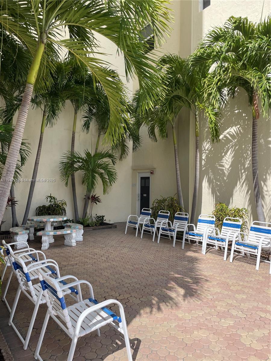 VICTORIA PARK TOWER CONDO - Residential