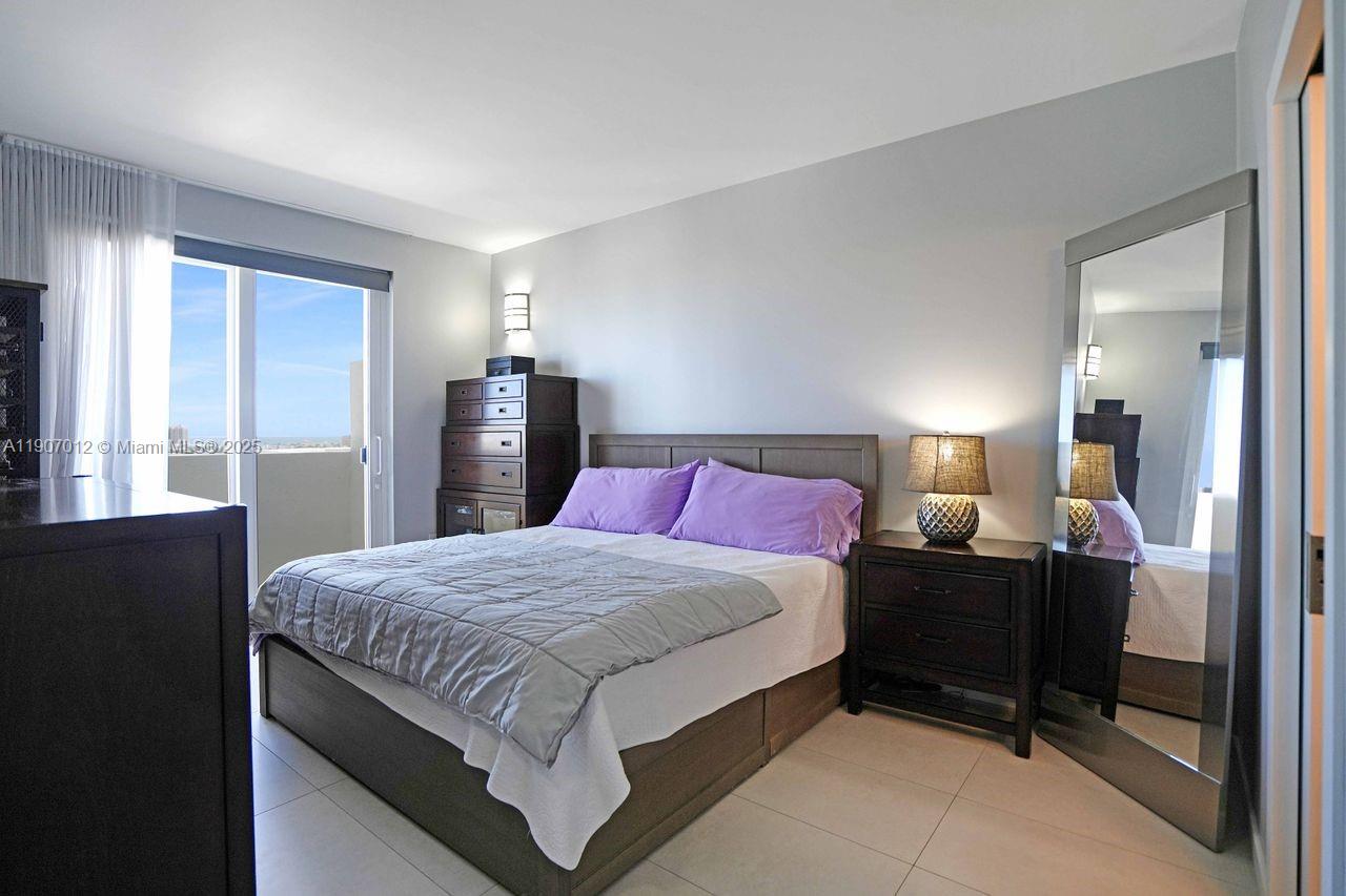 BAYVIEW PLAZA CONDO - Residential