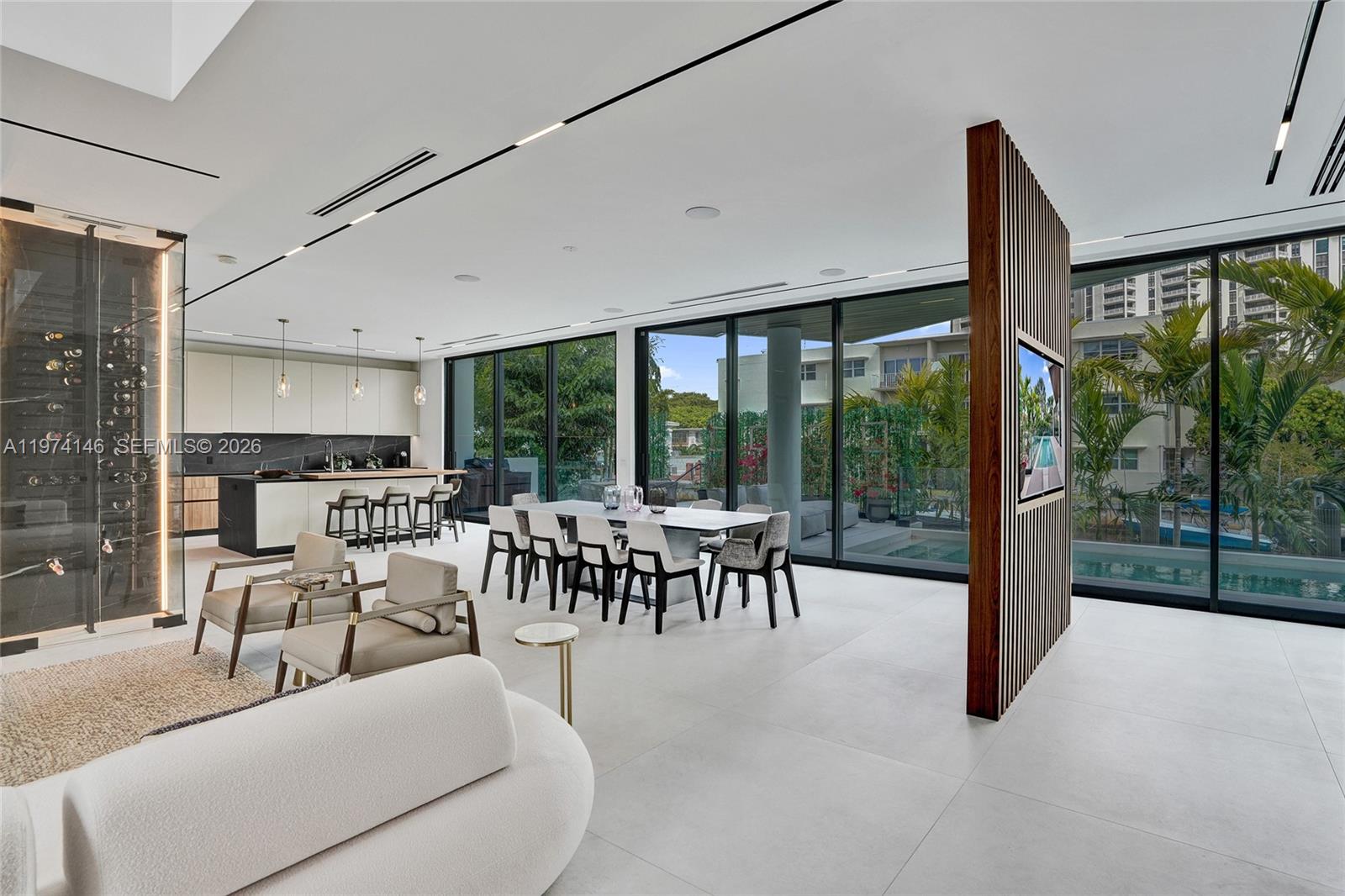 RIVER BAY PARK ADDN - Residential