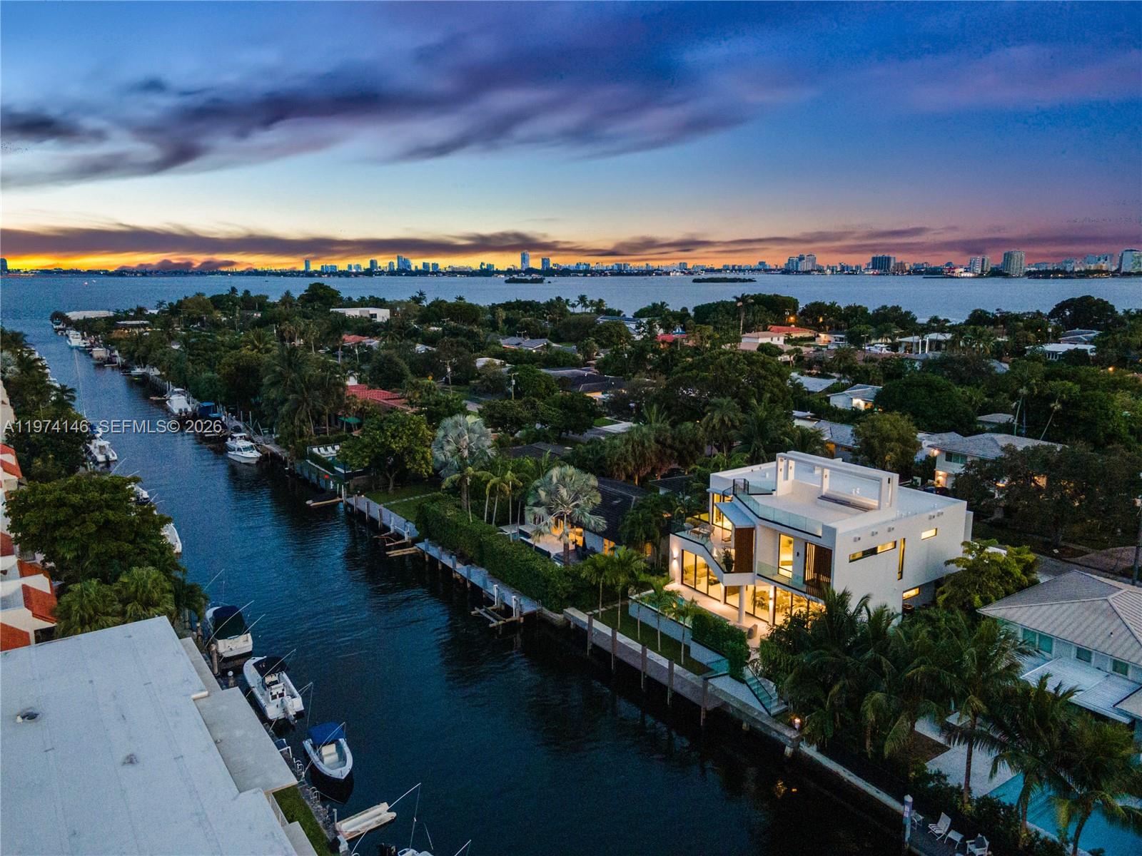 RIVER BAY PARK ADDN - Residential