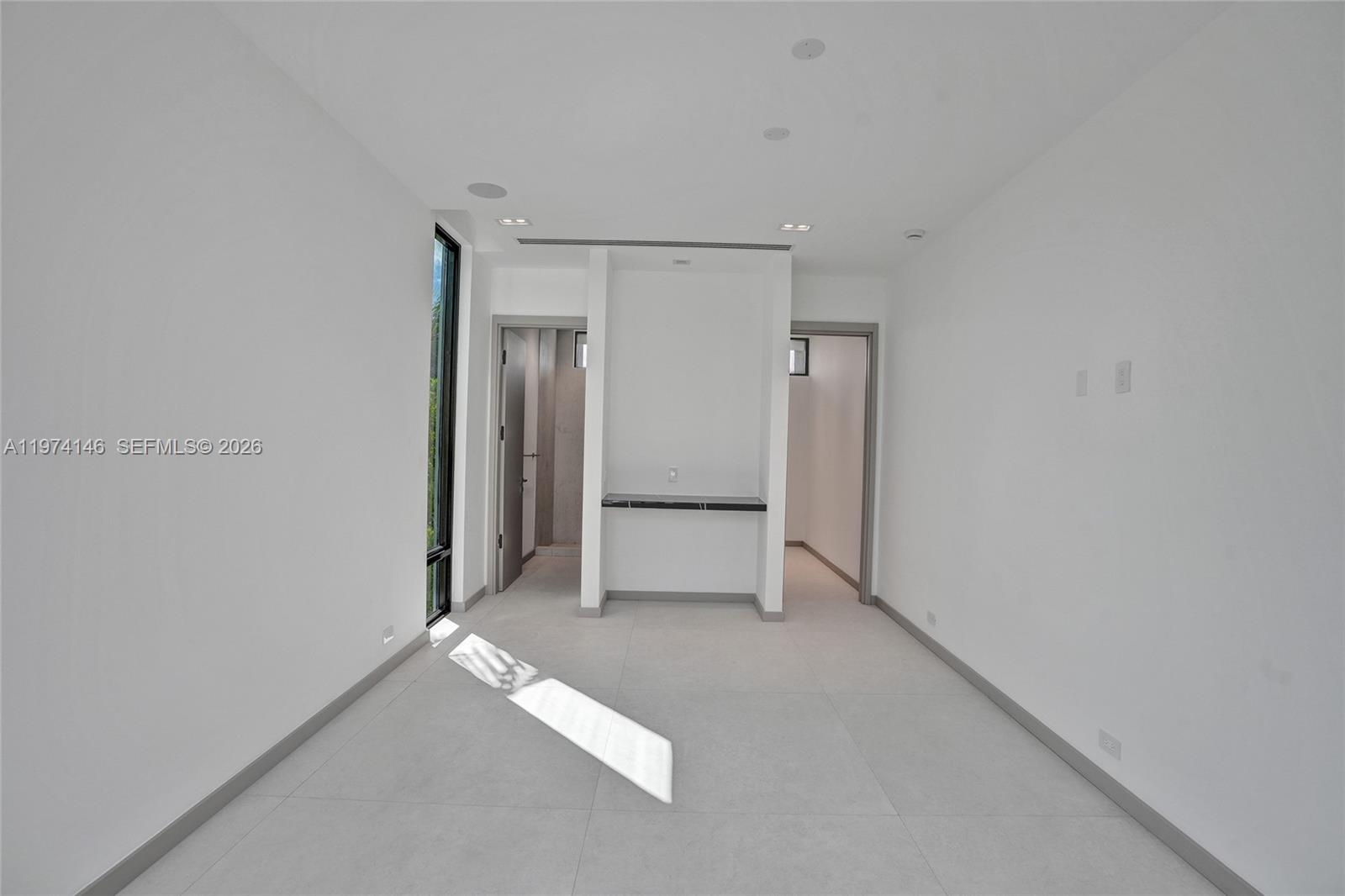 RIVER BAY PARK ADDN - Residential