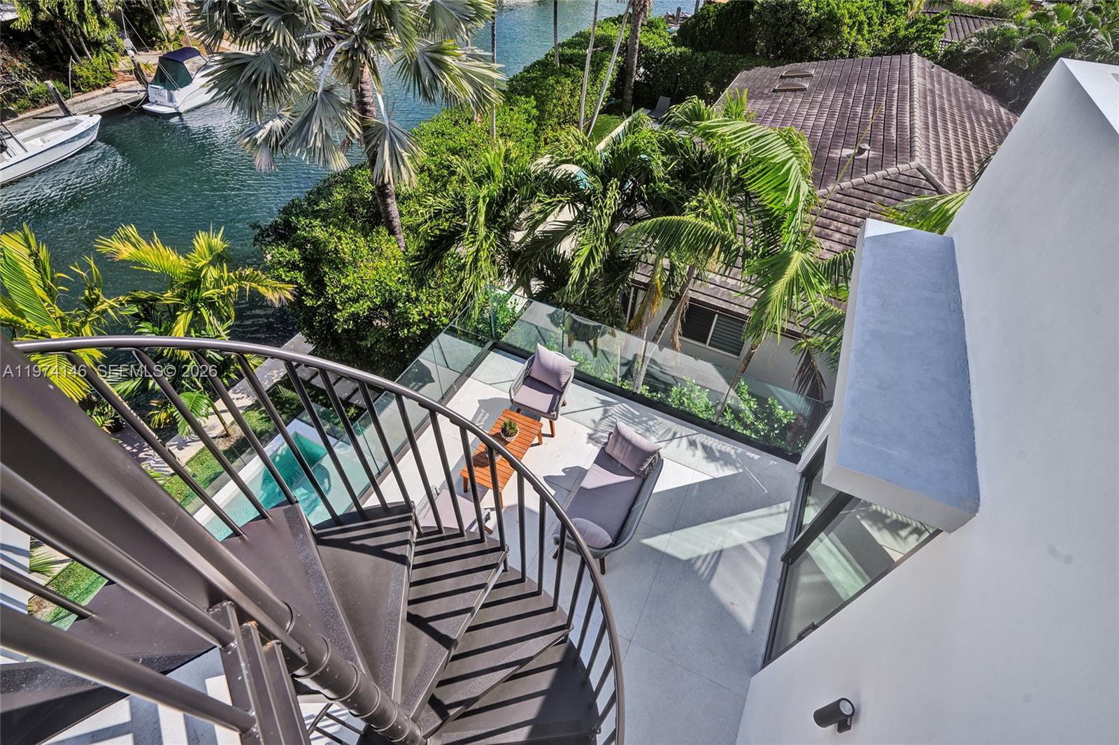 RIVER BAY PARK ADDN - Residential