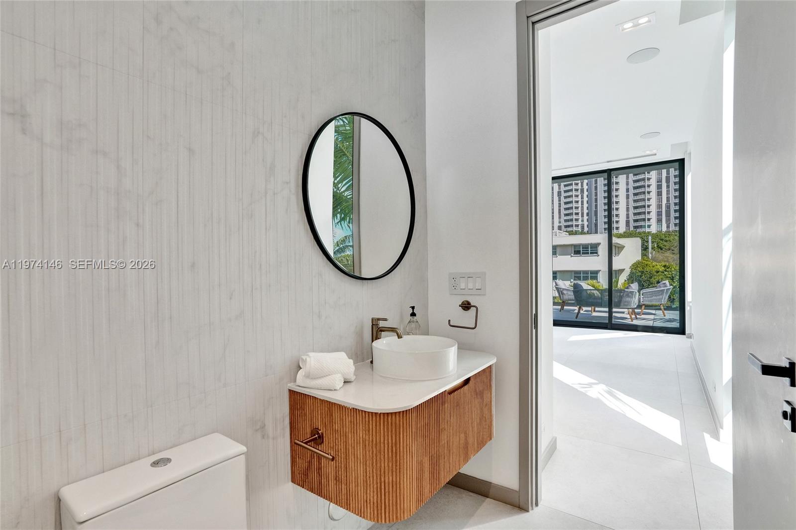 RIVER BAY PARK ADDN - Residential