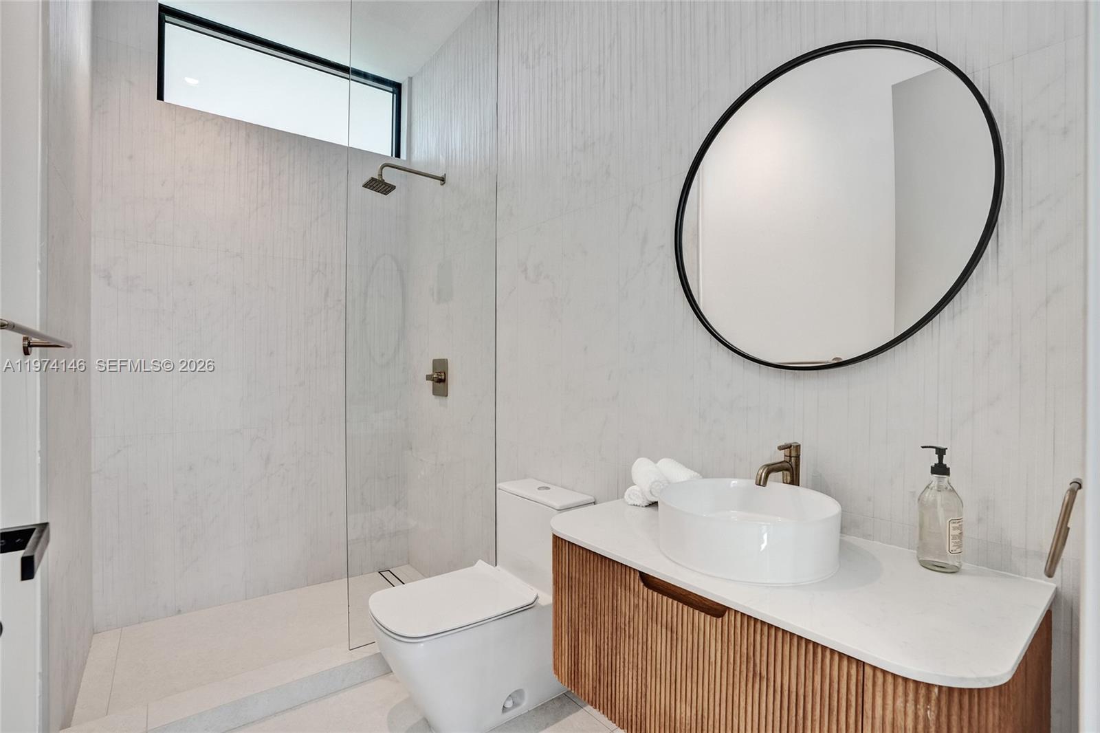 RIVER BAY PARK ADDN - Residential