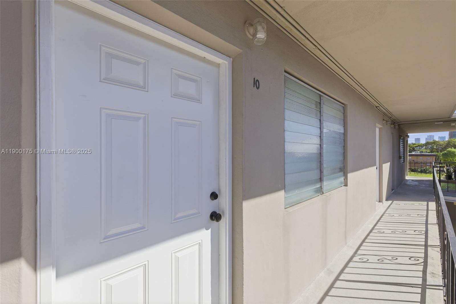 IDLEWILD PARK - Residential Lease