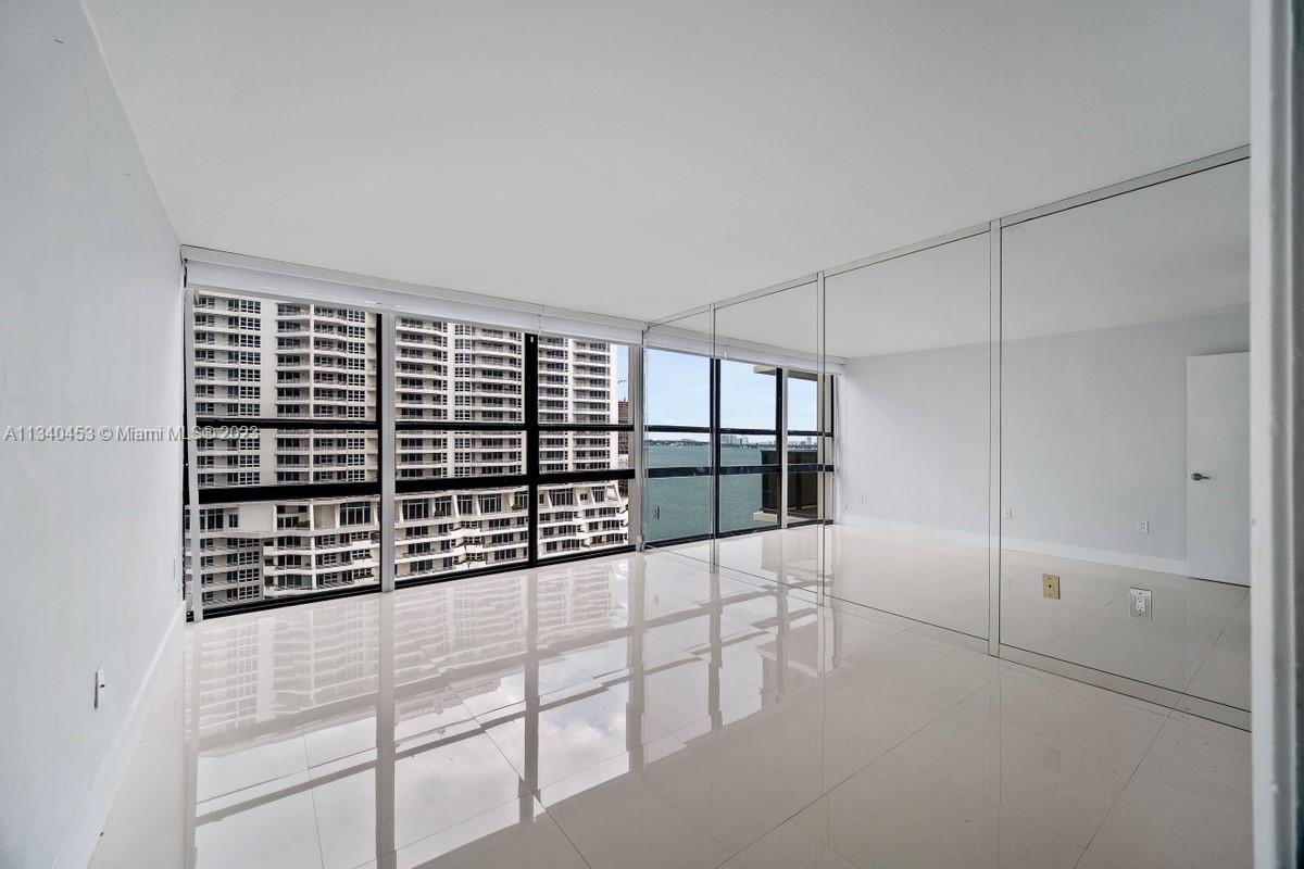 CHARTER CLUB CONDO - Residential Lease