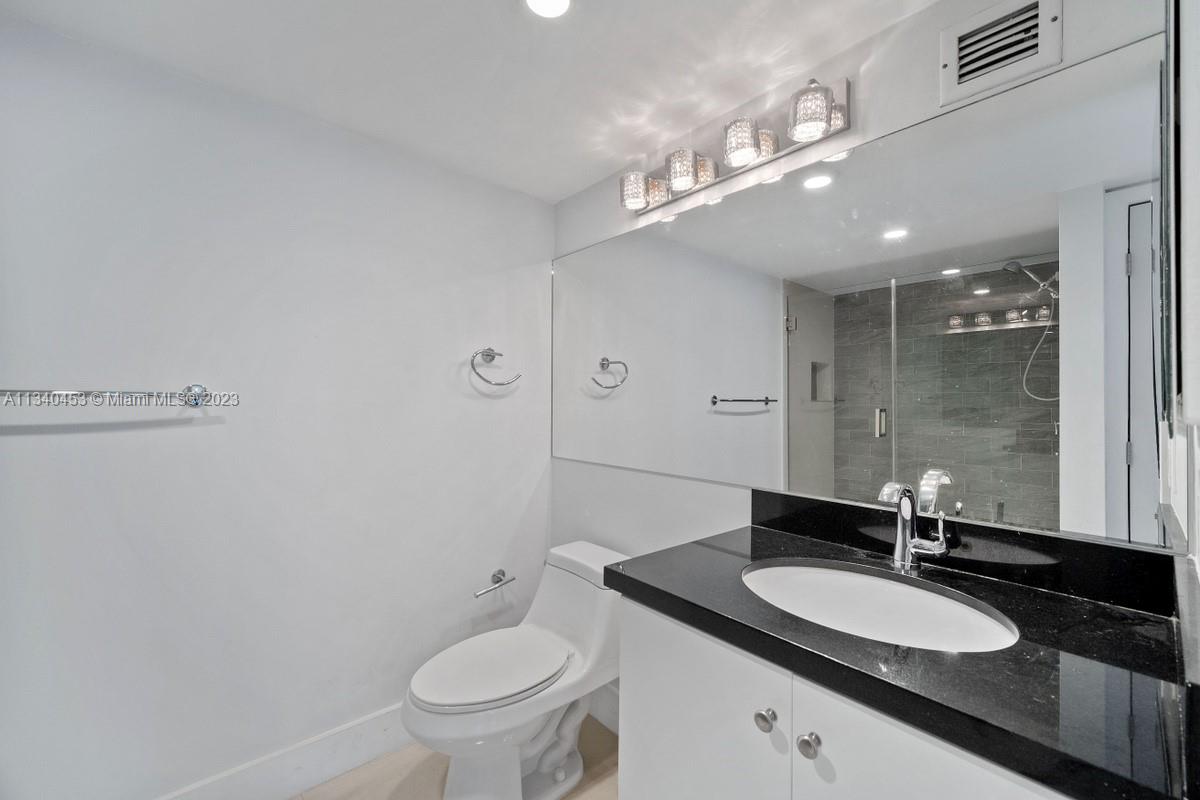 CHARTER CLUB CONDO - Residential Lease