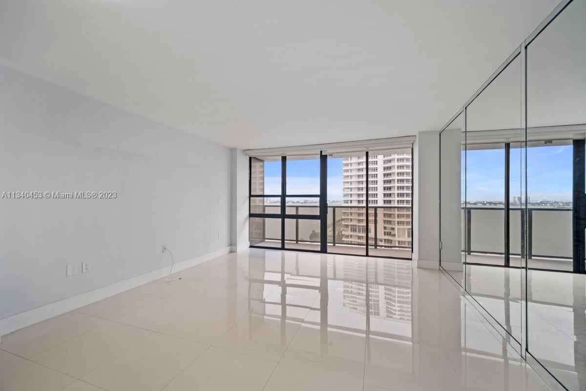 CHARTER CLUB CONDO - Residential Lease