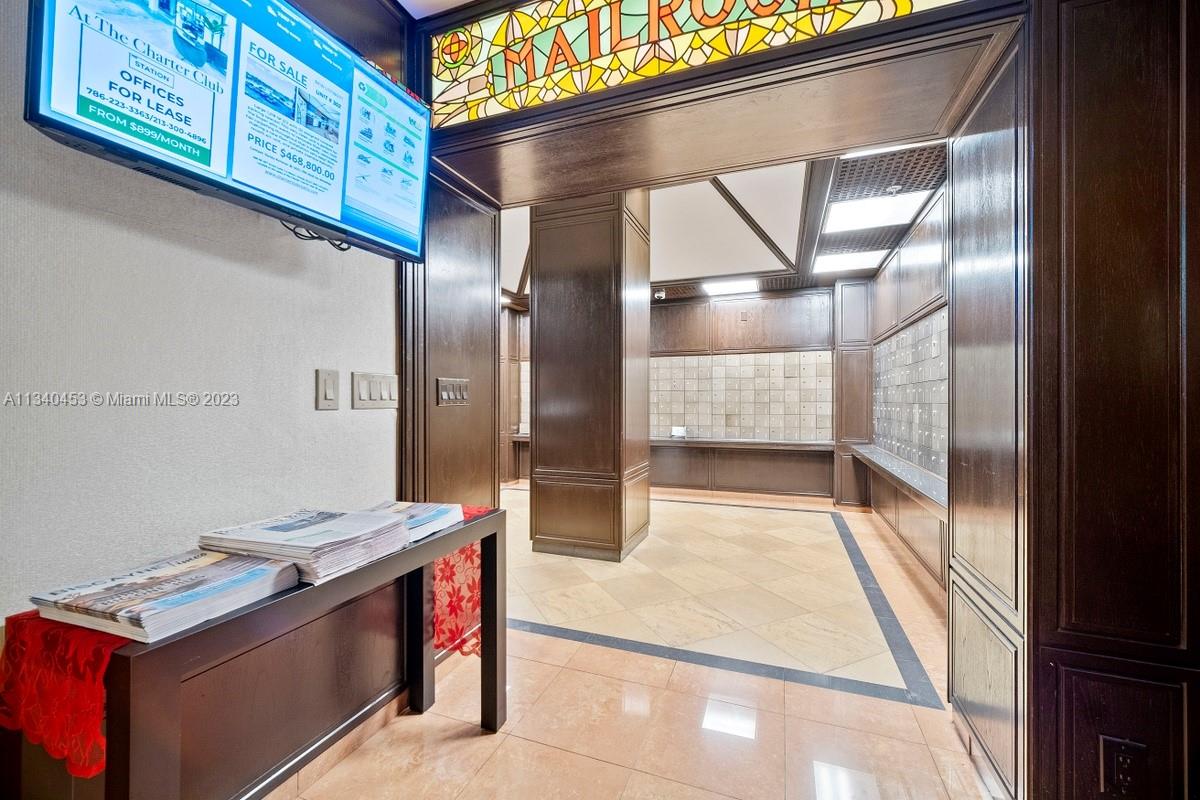 CHARTER CLUB CONDO - Residential Lease