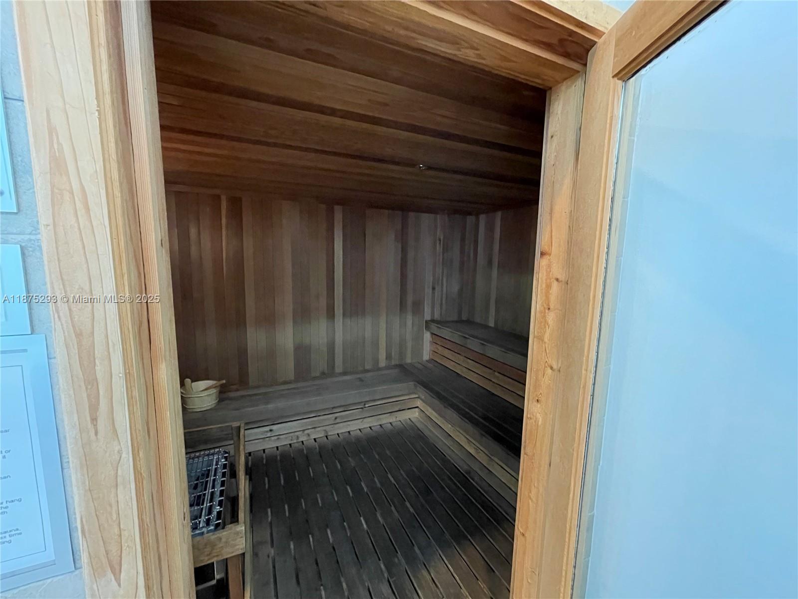 THE PENINSULA CONDO - Residential