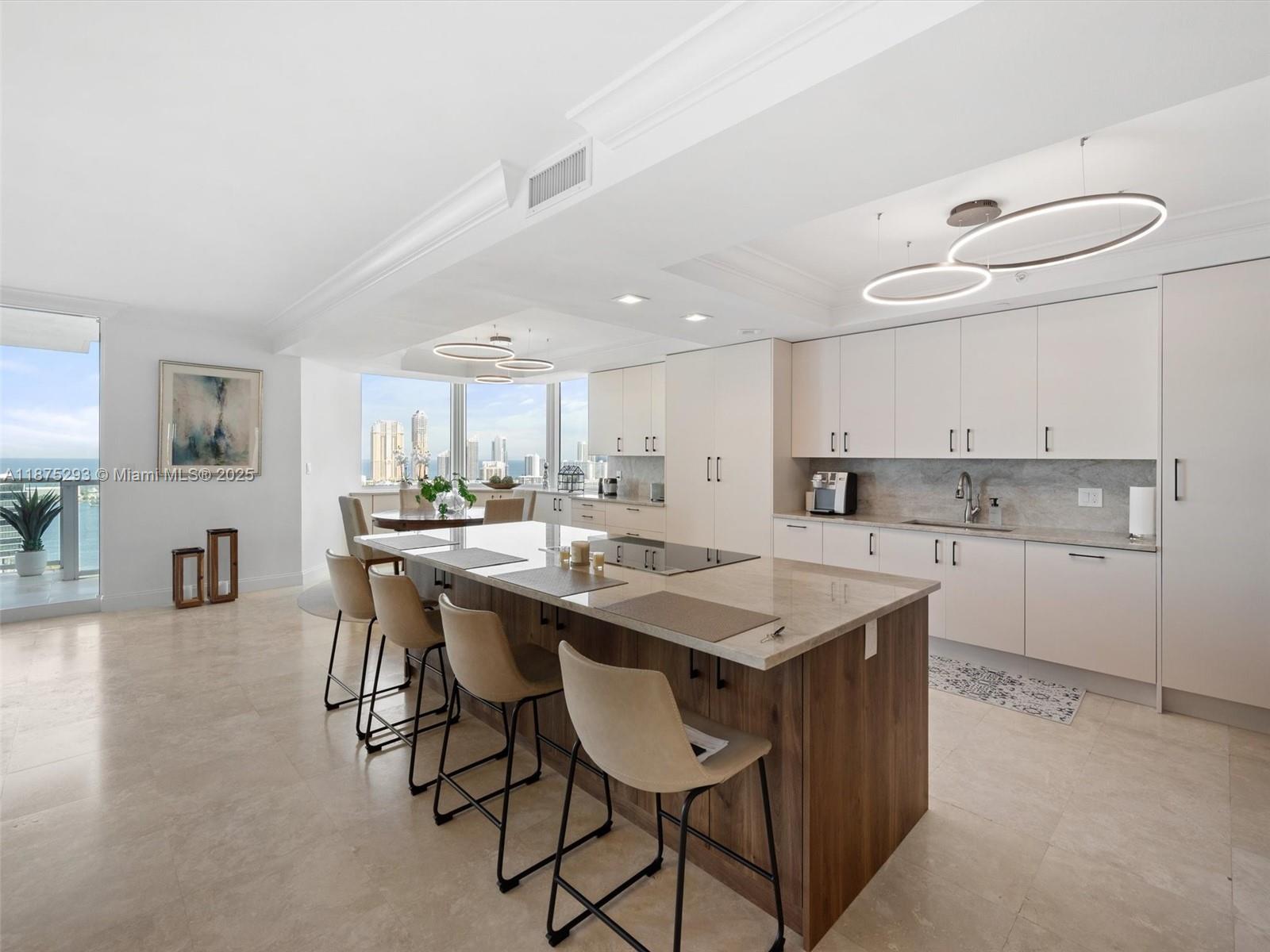 THE PENINSULA CONDO - Residential