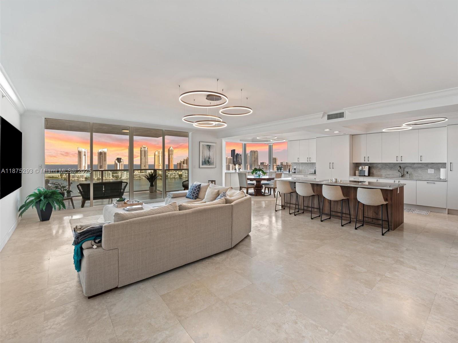 THE PENINSULA CONDO - Residential