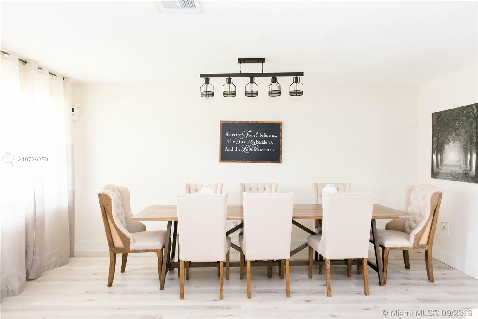 PALM SPRINGS NORTH SEC R - Residential