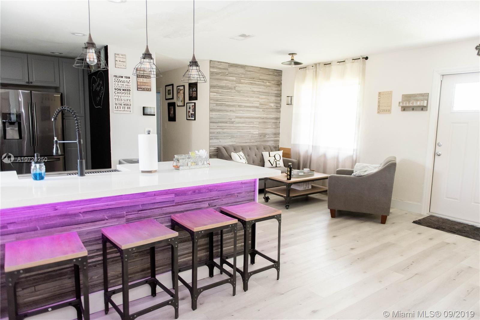 PALM SPRINGS NORTH SEC R - Residential