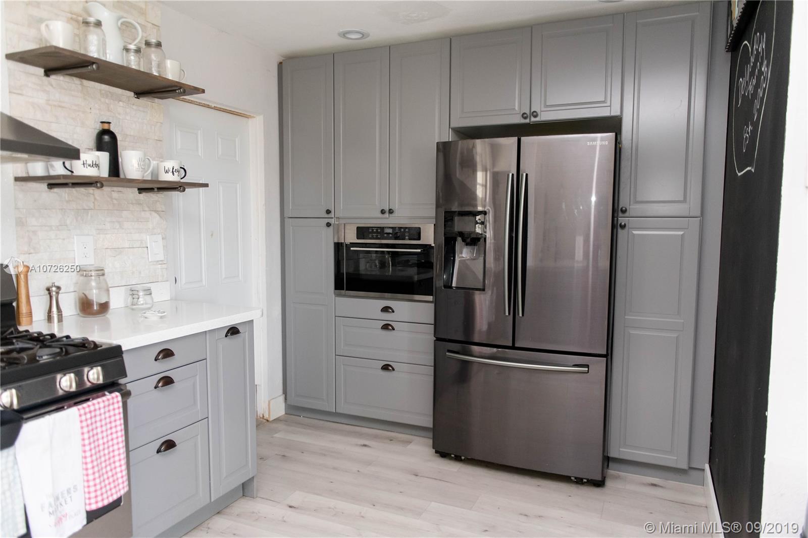 PALM SPRINGS NORTH SEC R - Residential