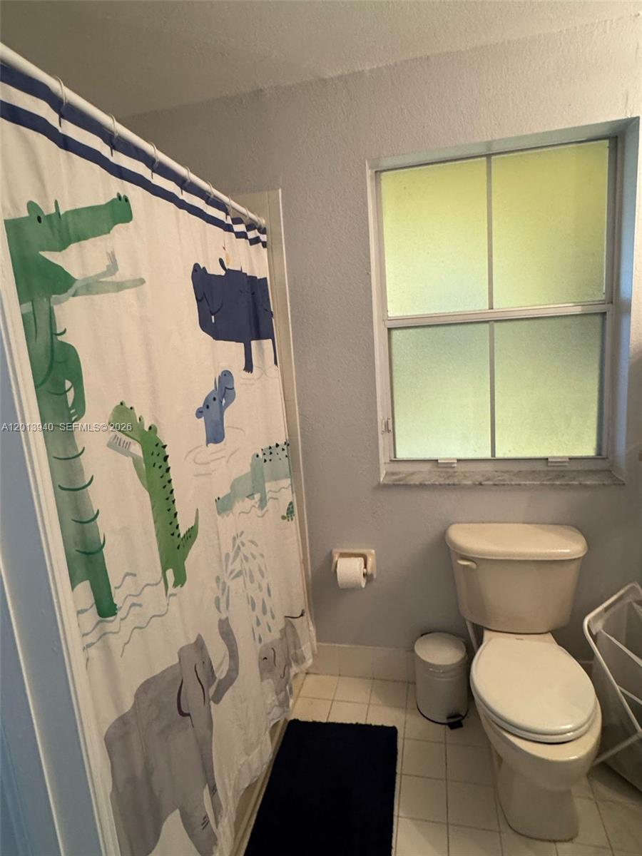 CENTURY PARK CONDO - Residential Lease