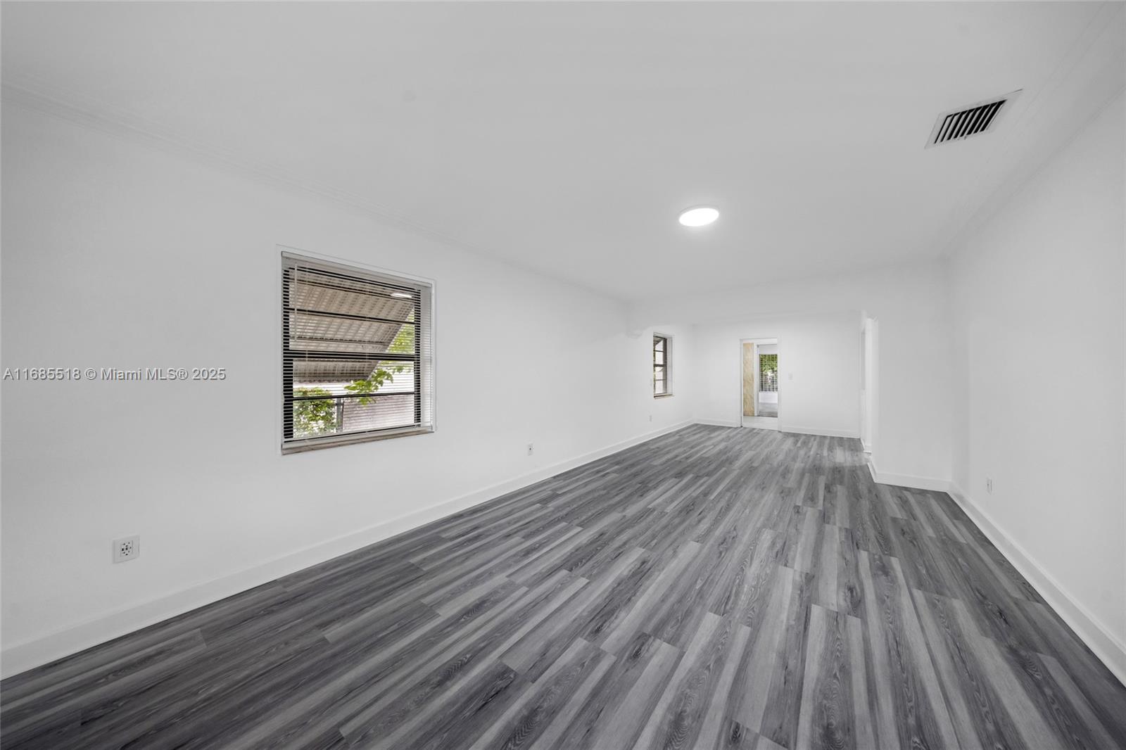 LA PALOMA - Residential