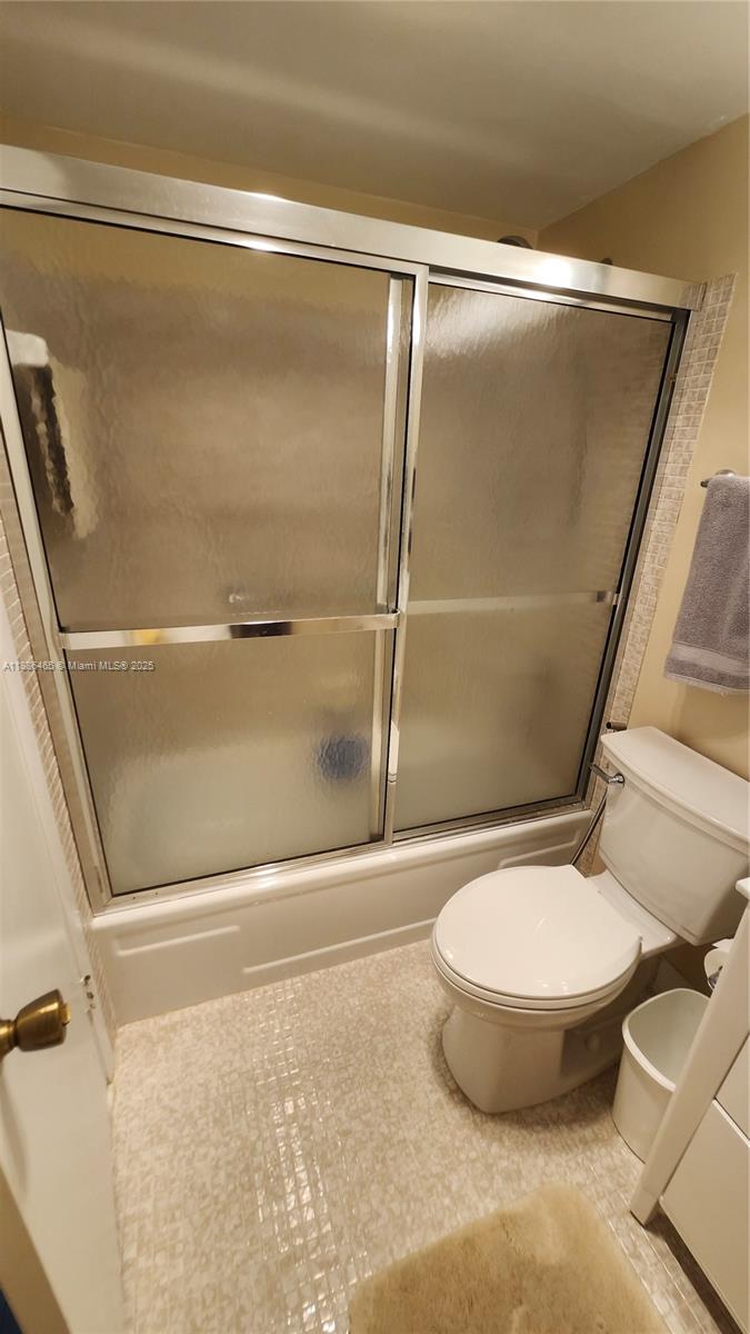 CAMBRIDGE G CONDO - Residential