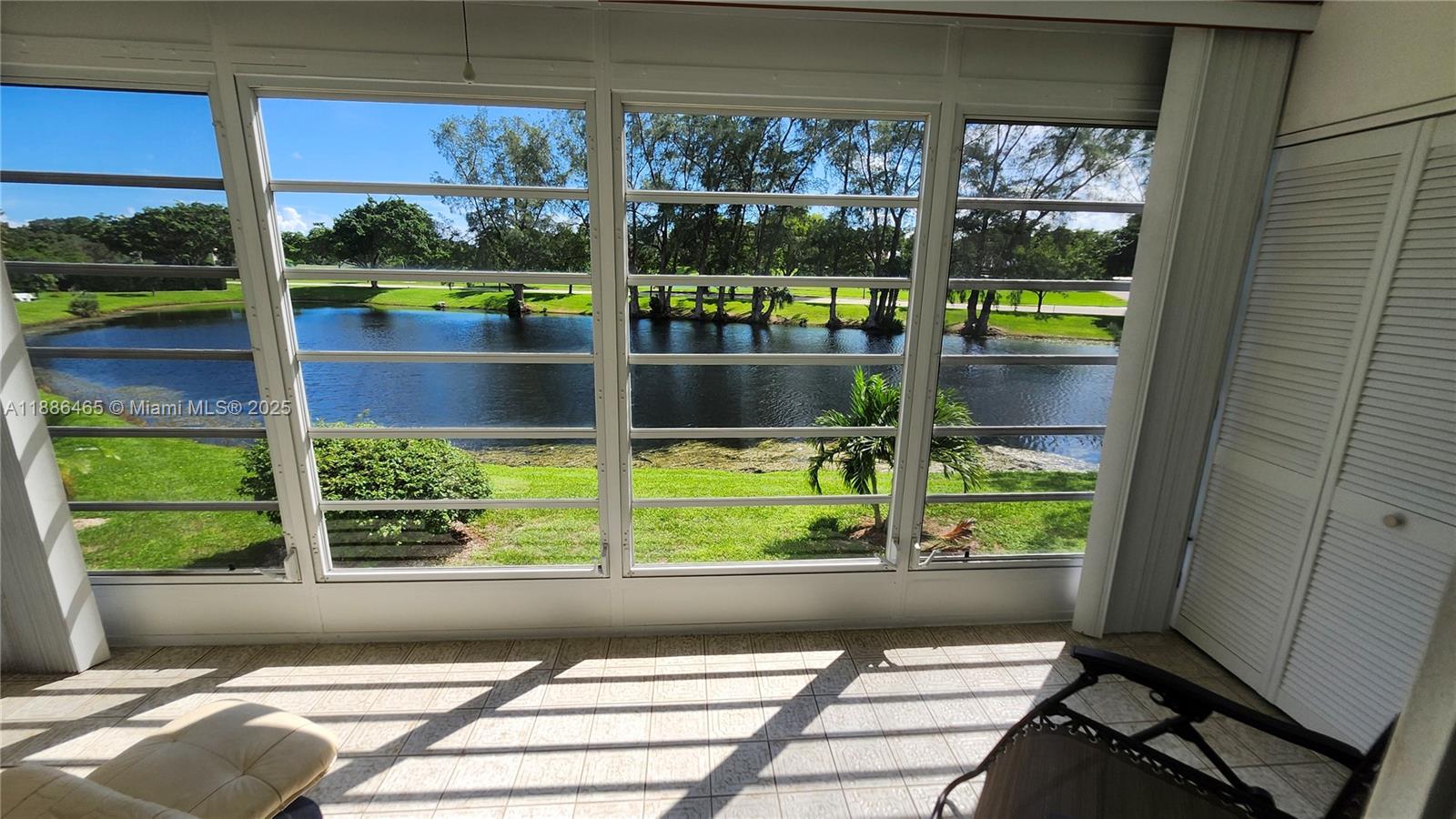 CAMBRIDGE G CONDO - Residential