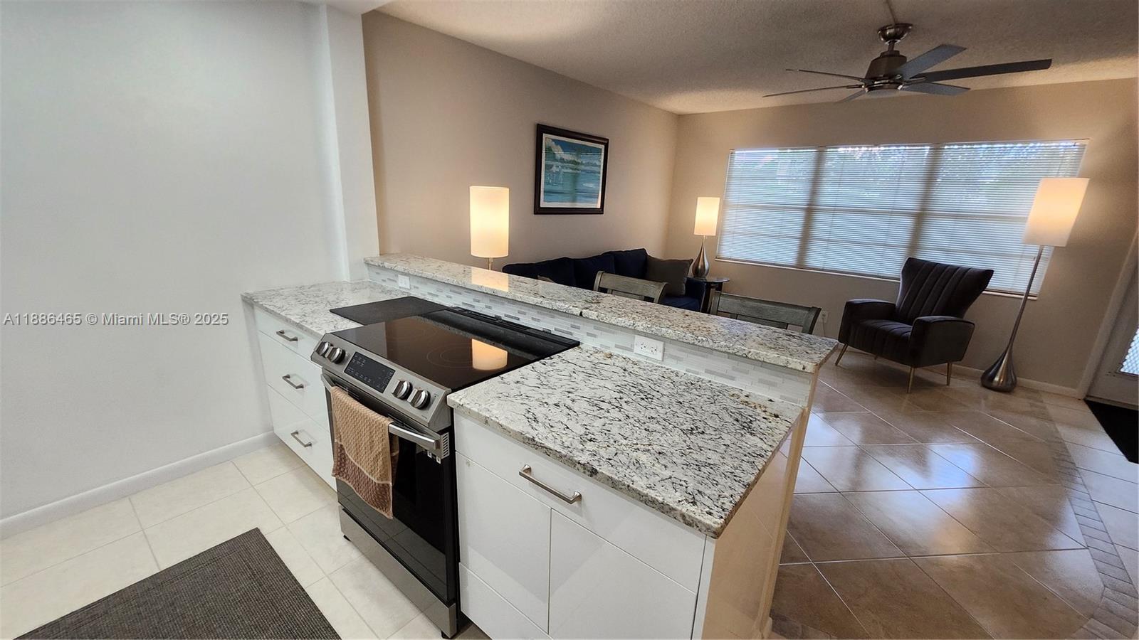 CAMBRIDGE G CONDO - Residential