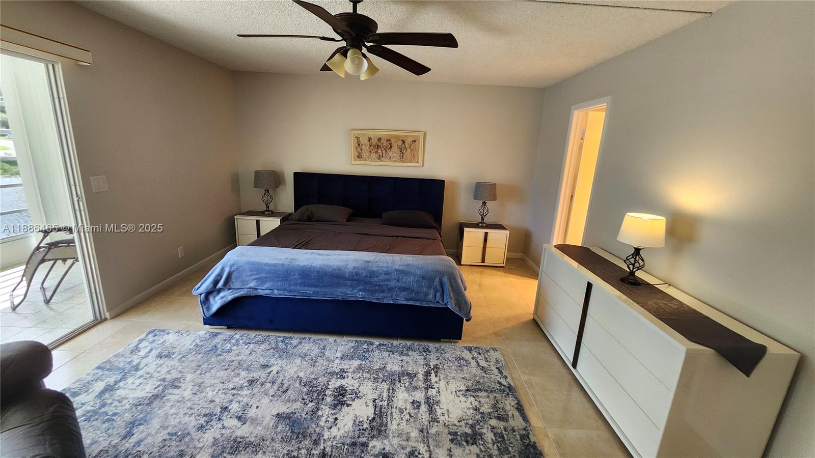 CAMBRIDGE G CONDO - Residential