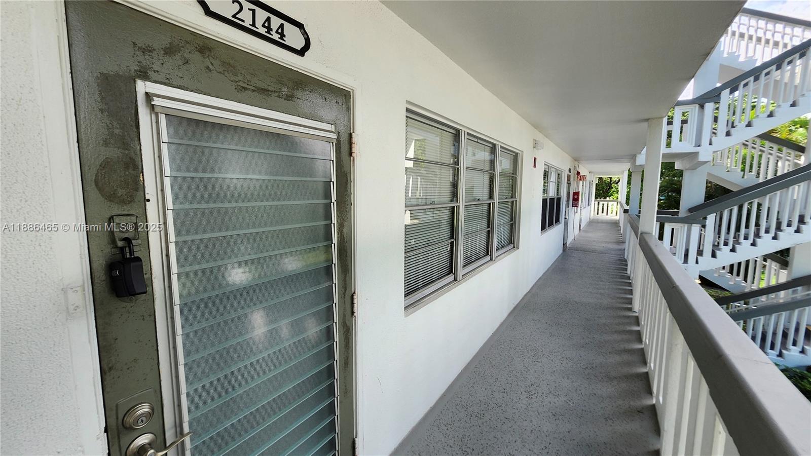 CAMBRIDGE G CONDO - Residential