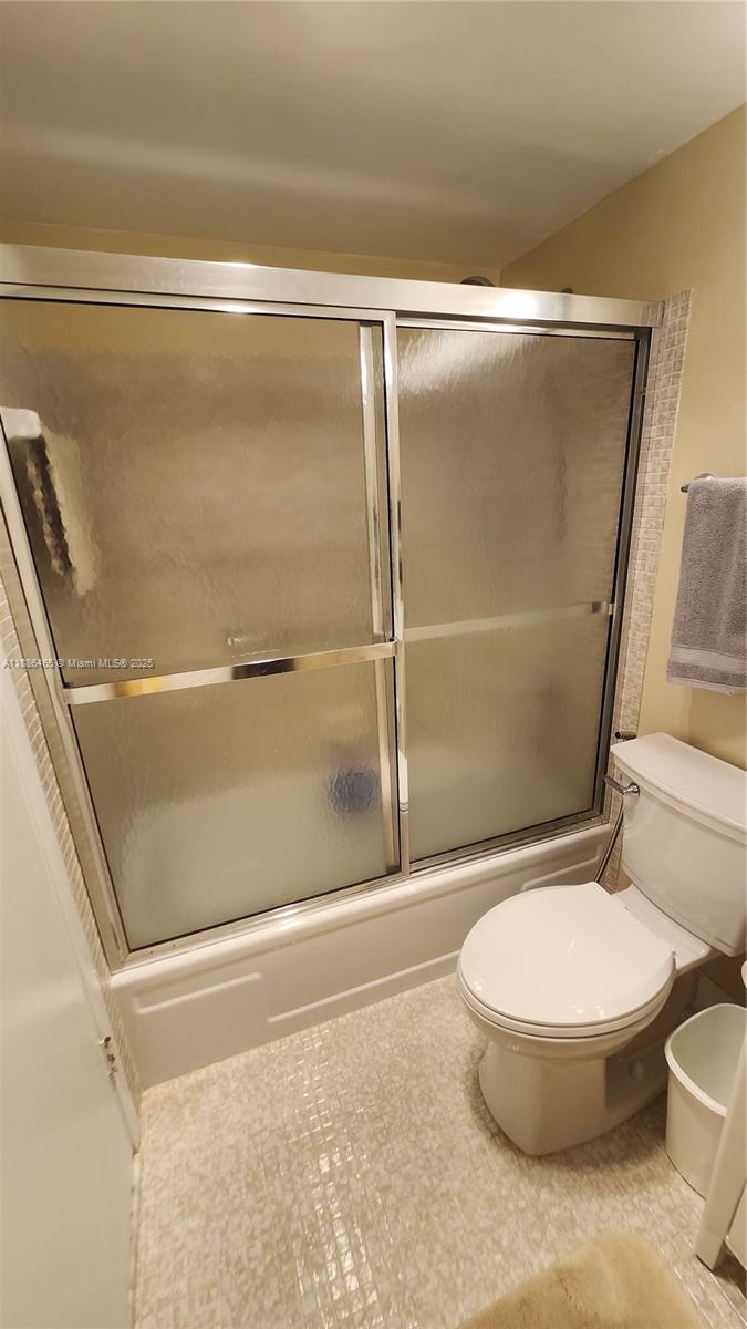 CAMBRIDGE G CONDO - Residential