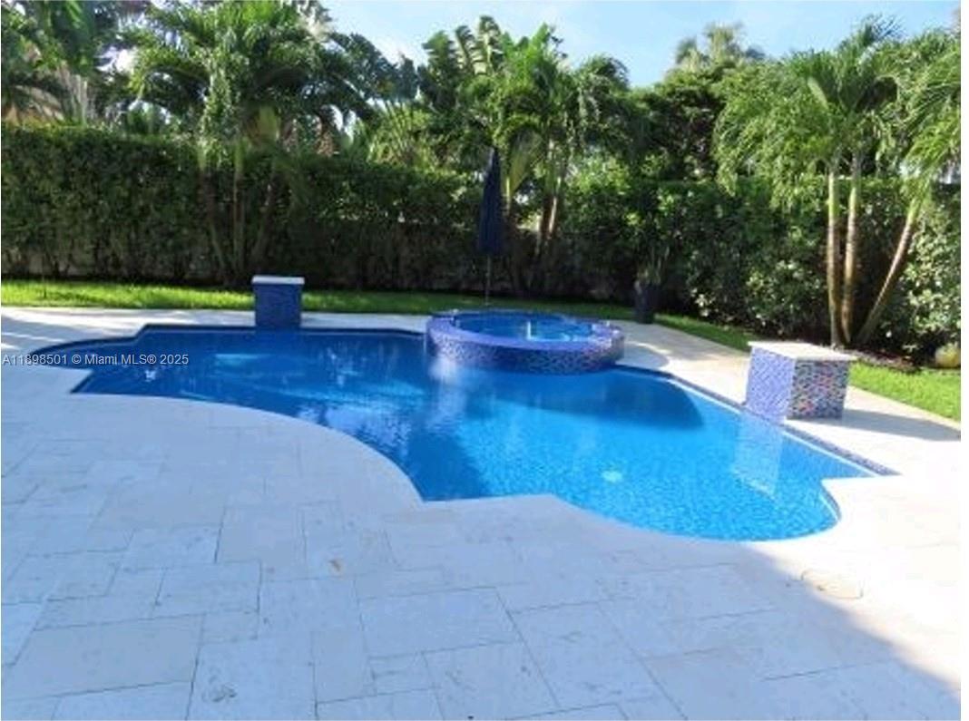 PASADENA AT PEMBROKE SHOR - Residential Lease