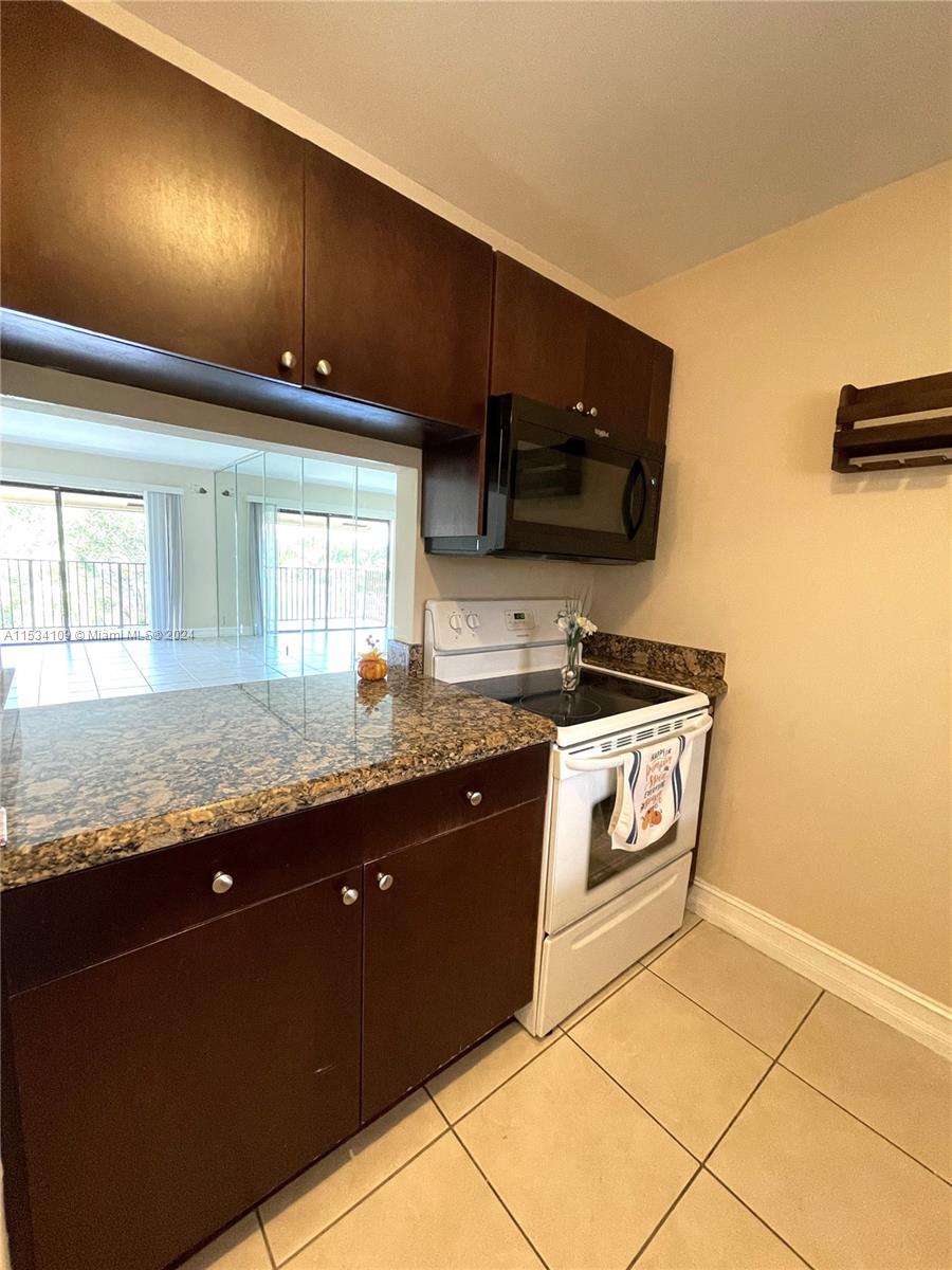 WATERS EDGE OF CORAL SPRI - Residential Lease
