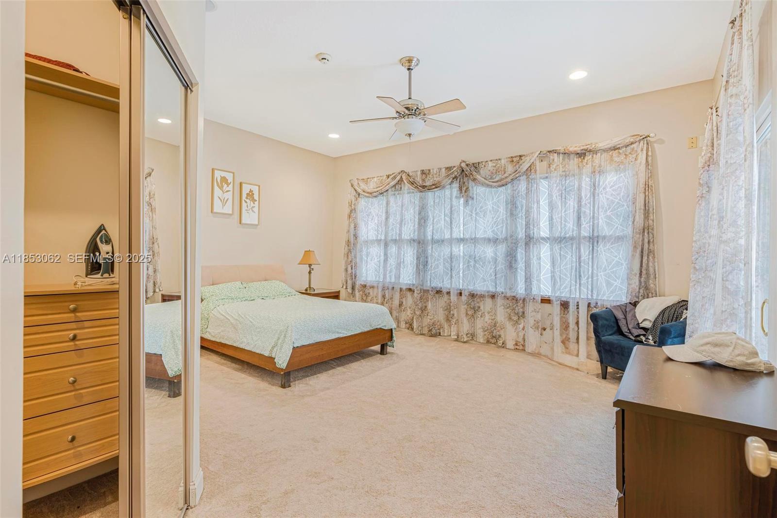 LOXAHATCHEE GROVES - Residential