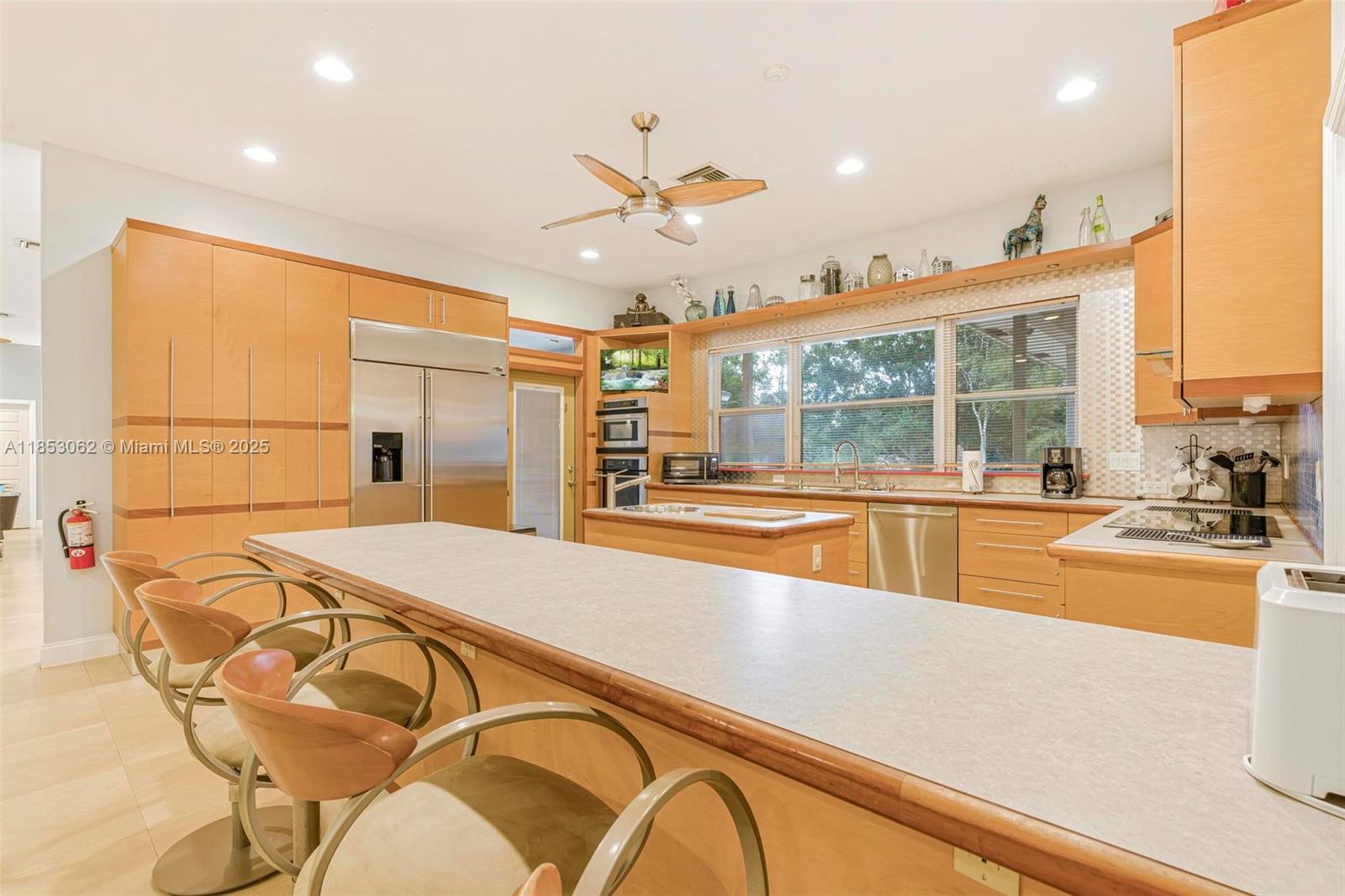 LOXAHATCHEE GROVES - Residential