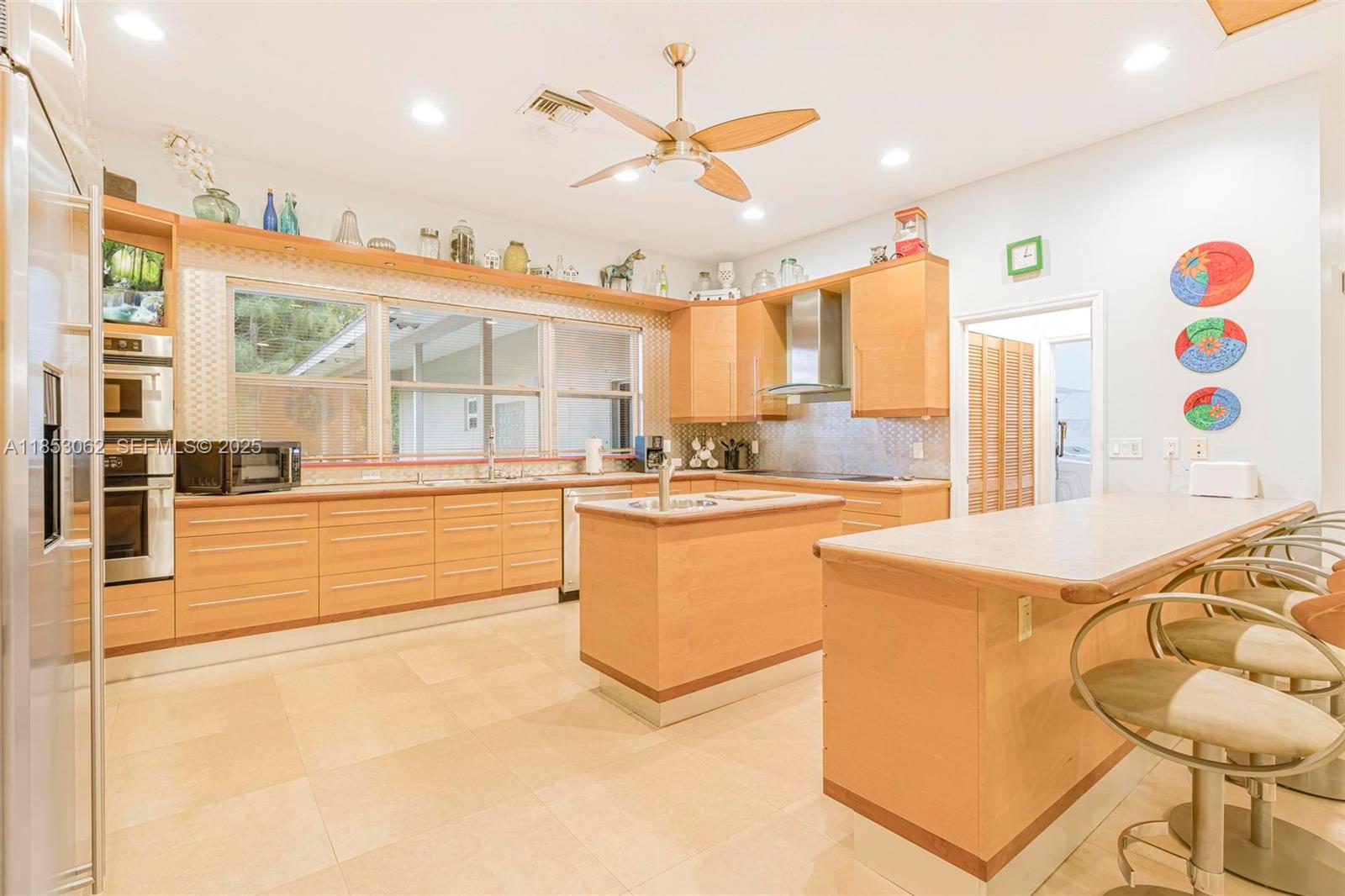 LOXAHATCHEE GROVES - Residential