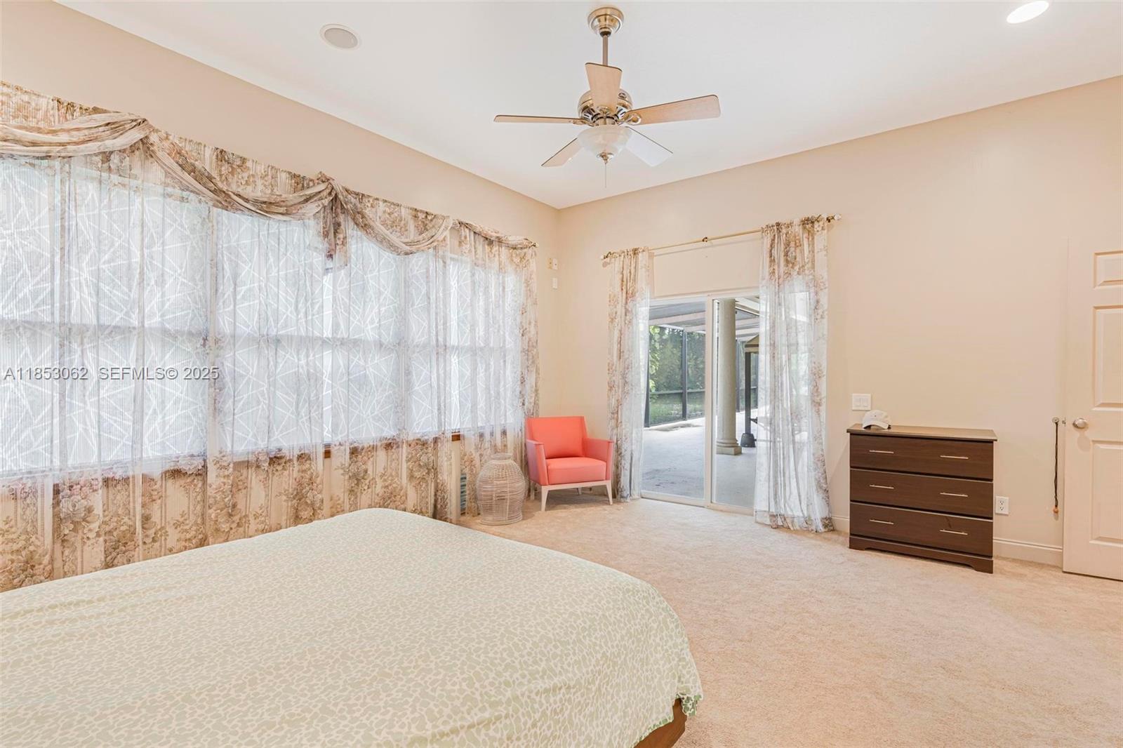 LOXAHATCHEE GROVES - Residential