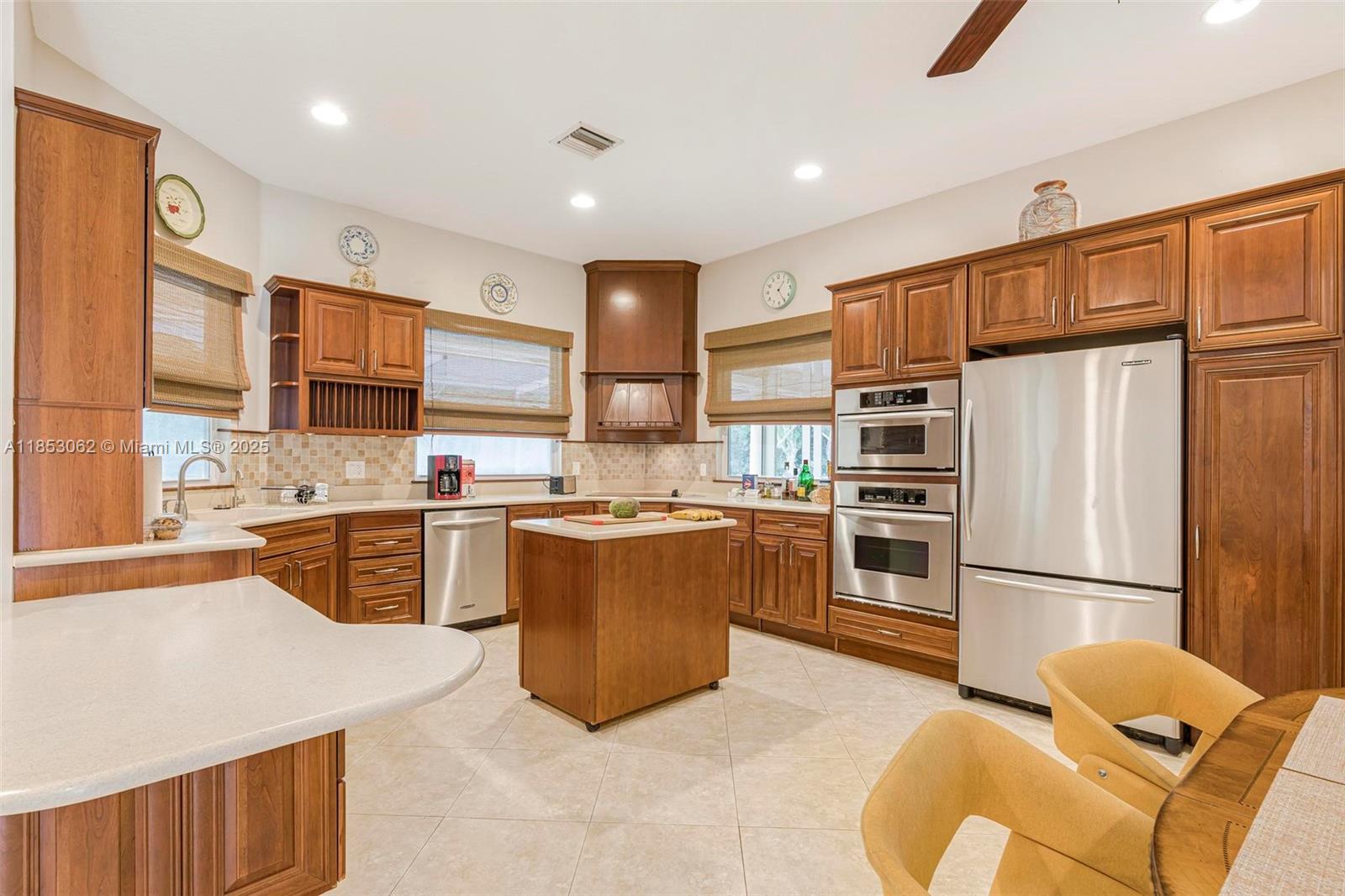 LOXAHATCHEE GROVES - Residential