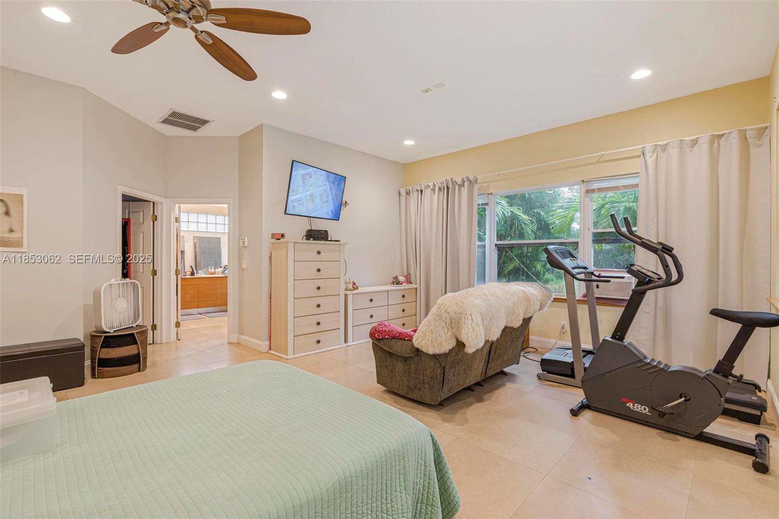 LOXAHATCHEE GROVES - Residential