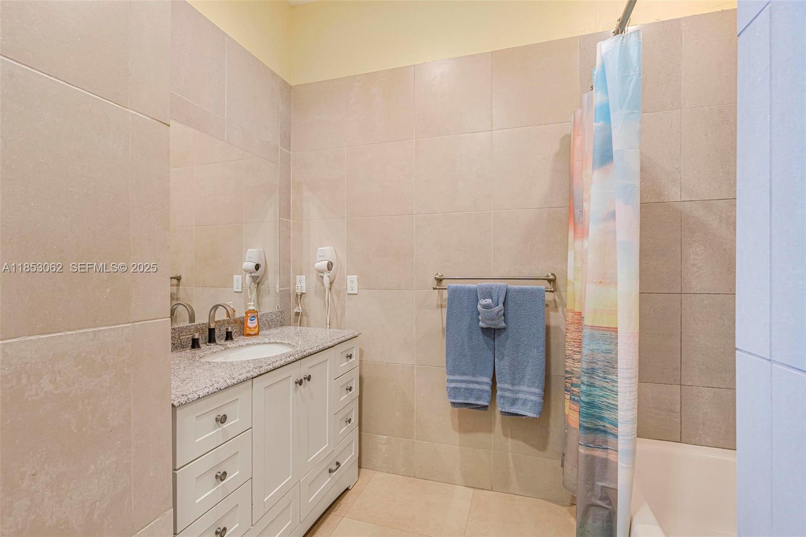 LOXAHATCHEE GROVES - Residential