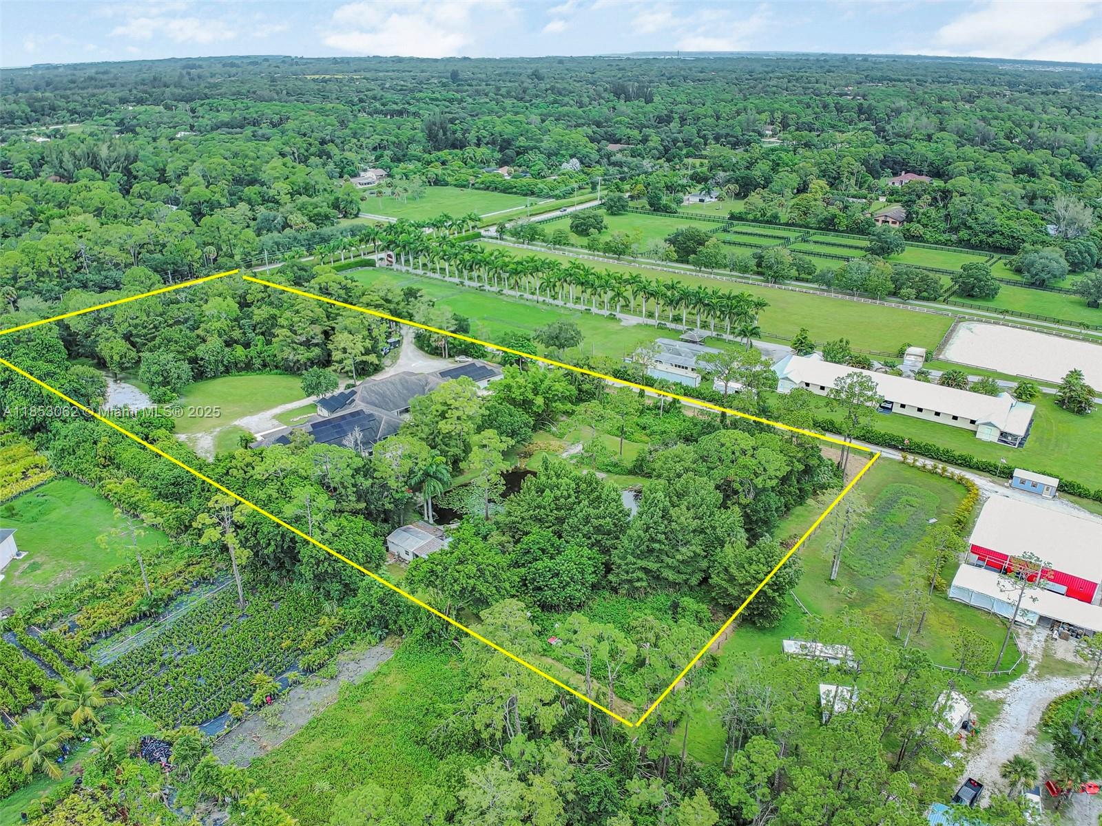 LOXAHATCHEE GROVES - Residential