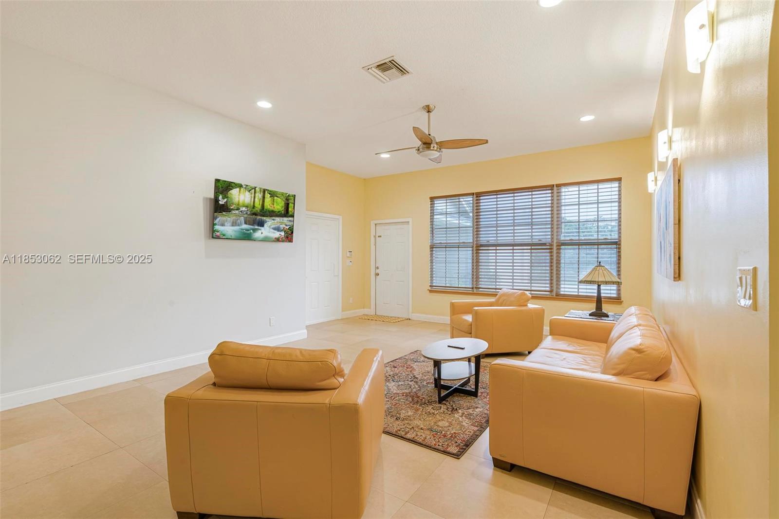 LOXAHATCHEE GROVES - Residential