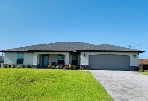 414 NW 23rd Ter Cape Coral FL 33993