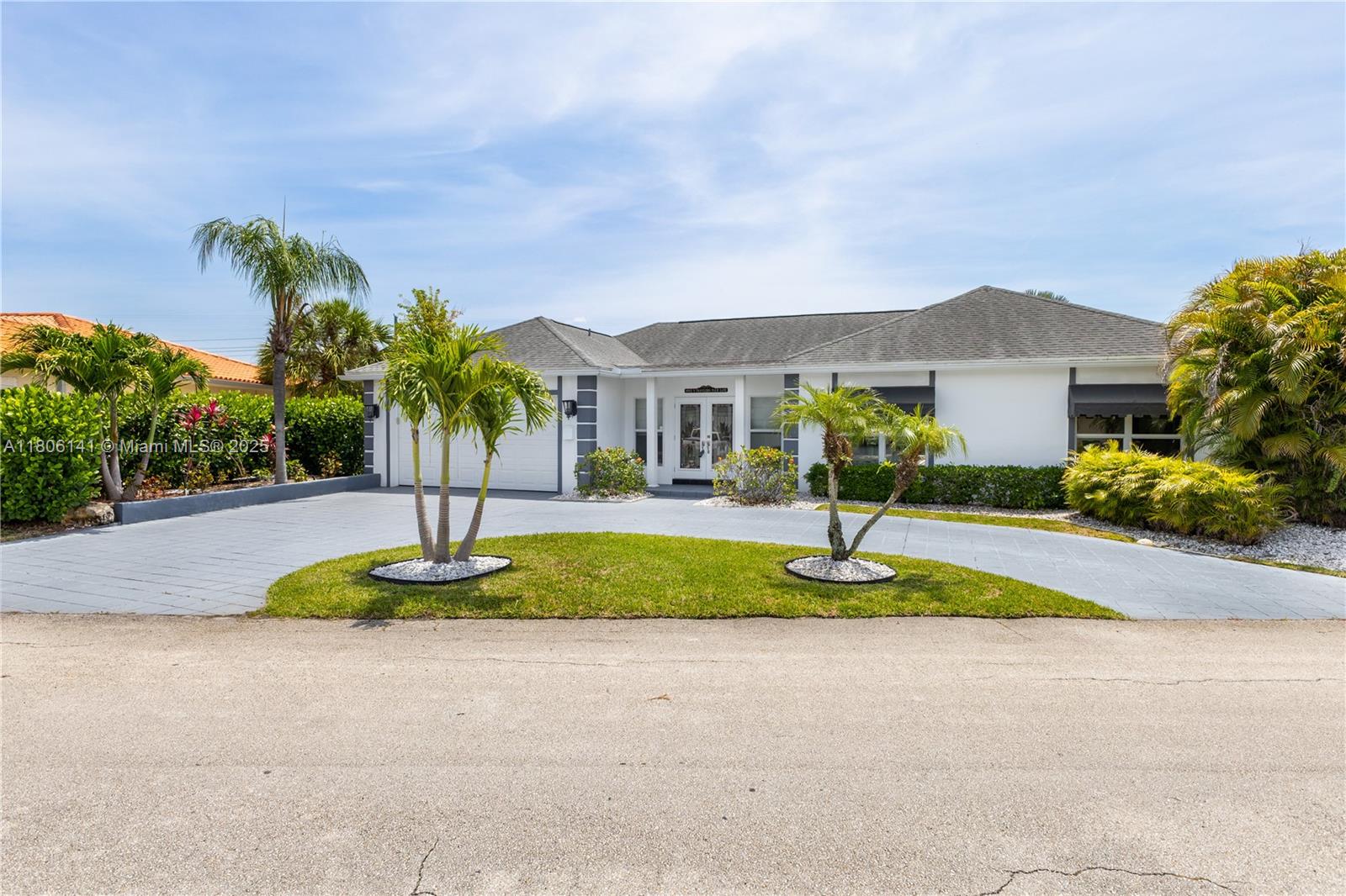 4902 N Travelers Palm Ln, Tamarac, Broward County, Florida - 3 Bedrooms  
3 Bathrooms - 