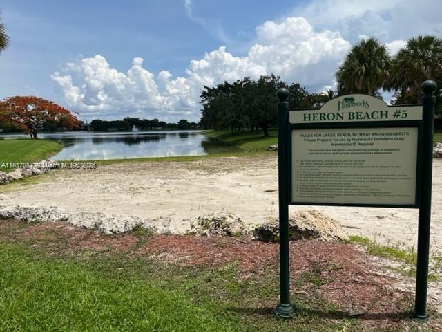 HERON AT THE HAMMOCKS CON - Residential Lease