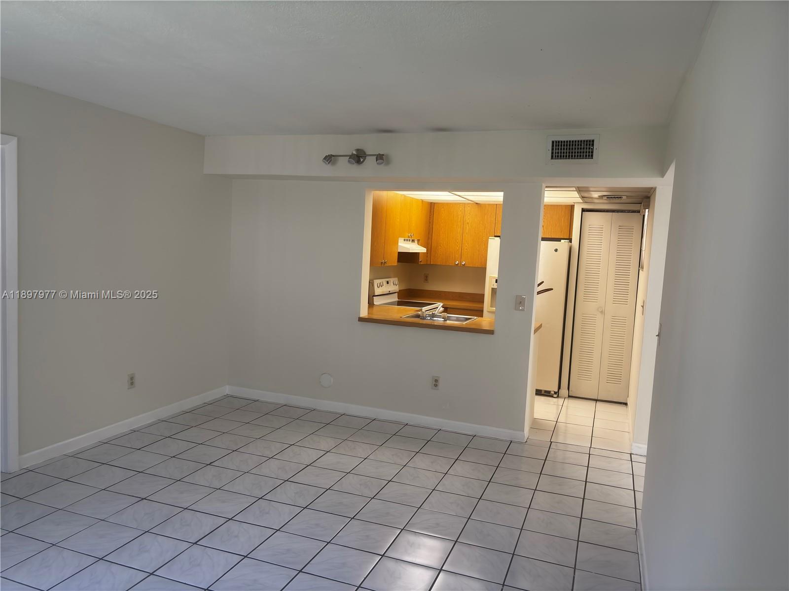 14909 SW 104th St 18-11